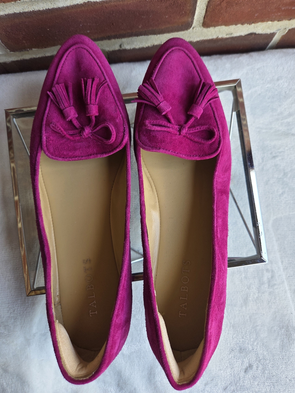 Talbots Fuchsia Suede Tassel Loafers Flats Women's Size 9AA Pointed Toe - Picture 6 of 11